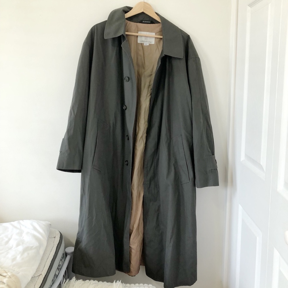 London Fog trench coat - Picture 1 of 6